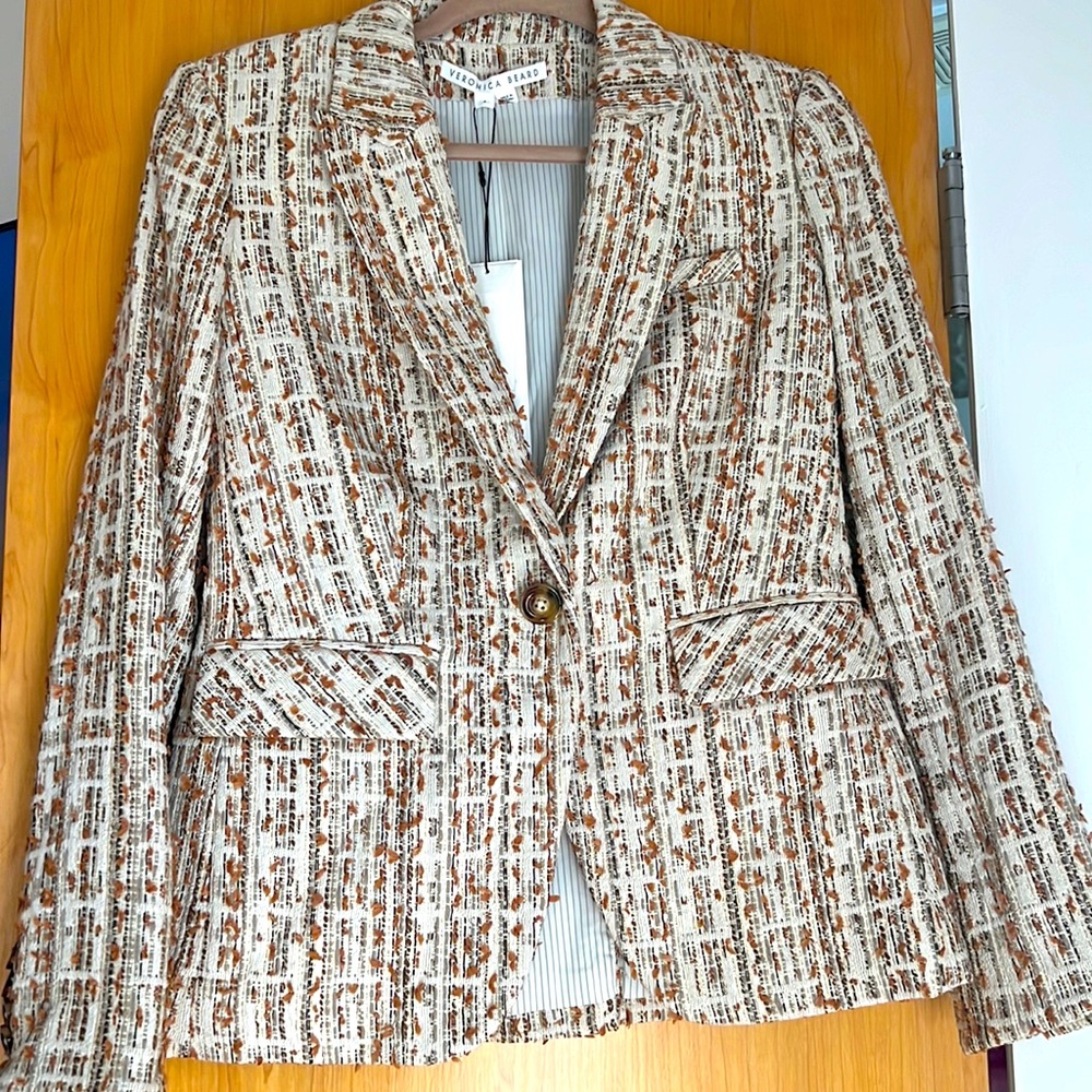 NWT fabulous Veronica Beard Dickey blazer!